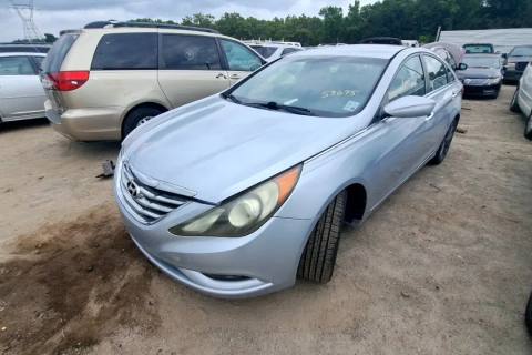 Photo of 2011 Hyundai Sonata