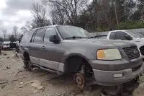 Photo of 2003 Ford Expedition