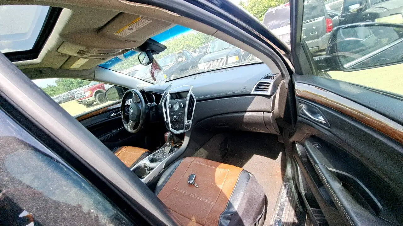 Photo of 2012 Cadillac Srx