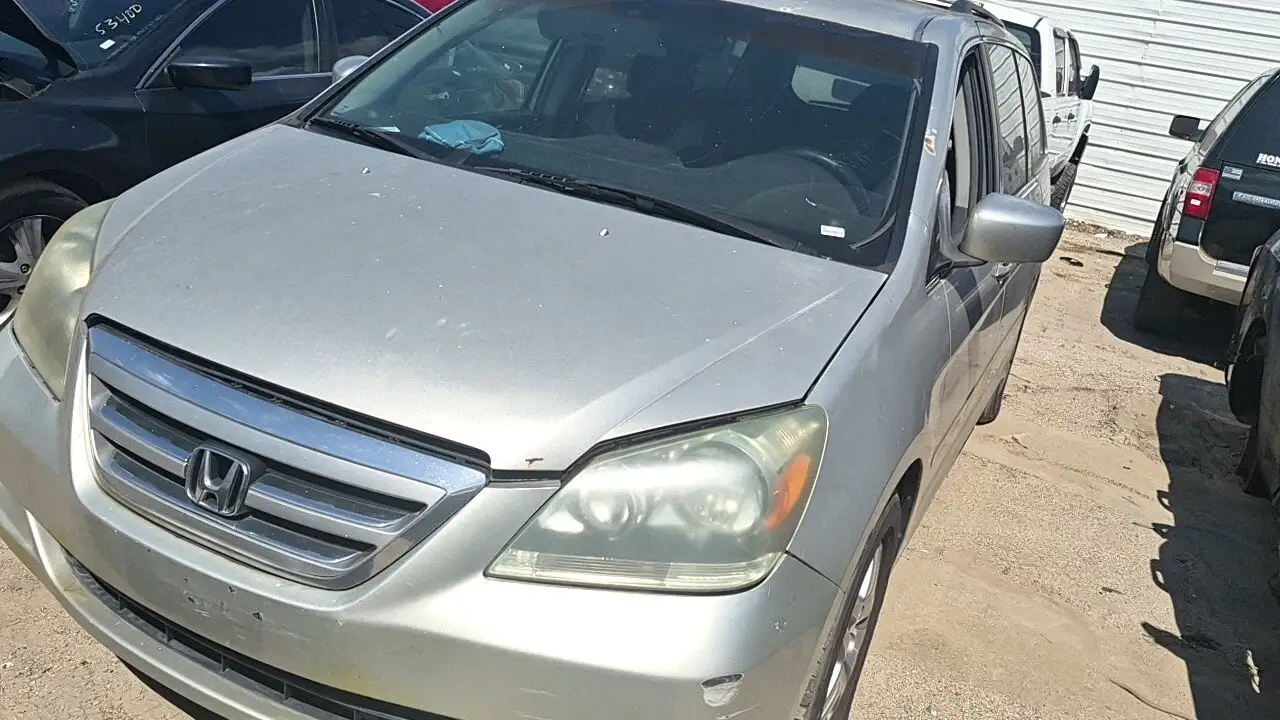 Photo of 2005 Honda Odyssey