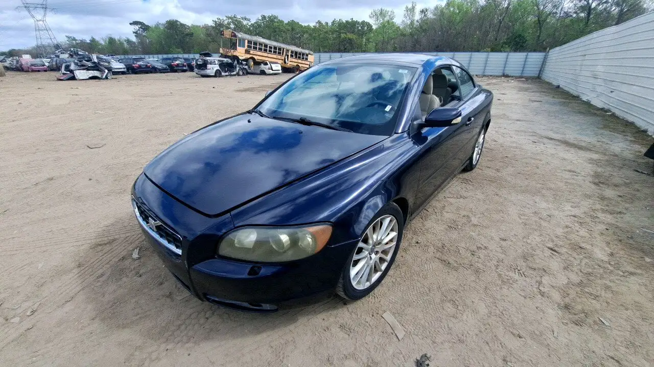Photo of 2007 Volvo C70