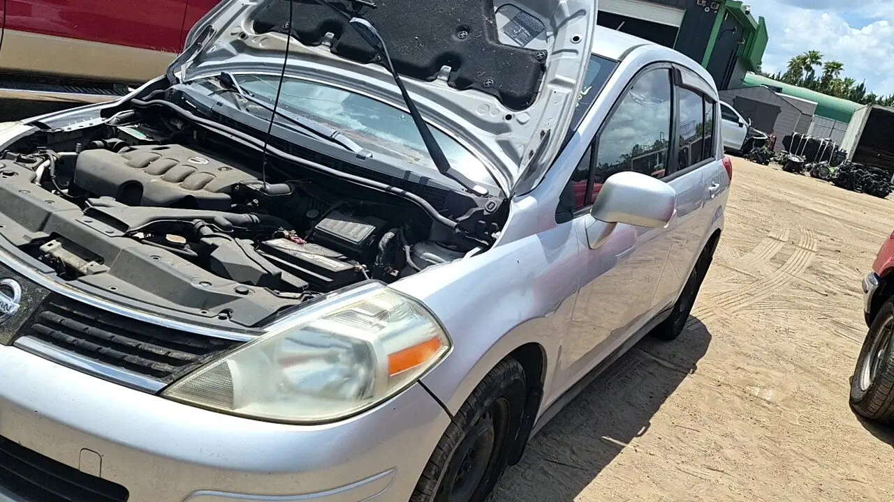 Photo of 2008 Nissan Versa