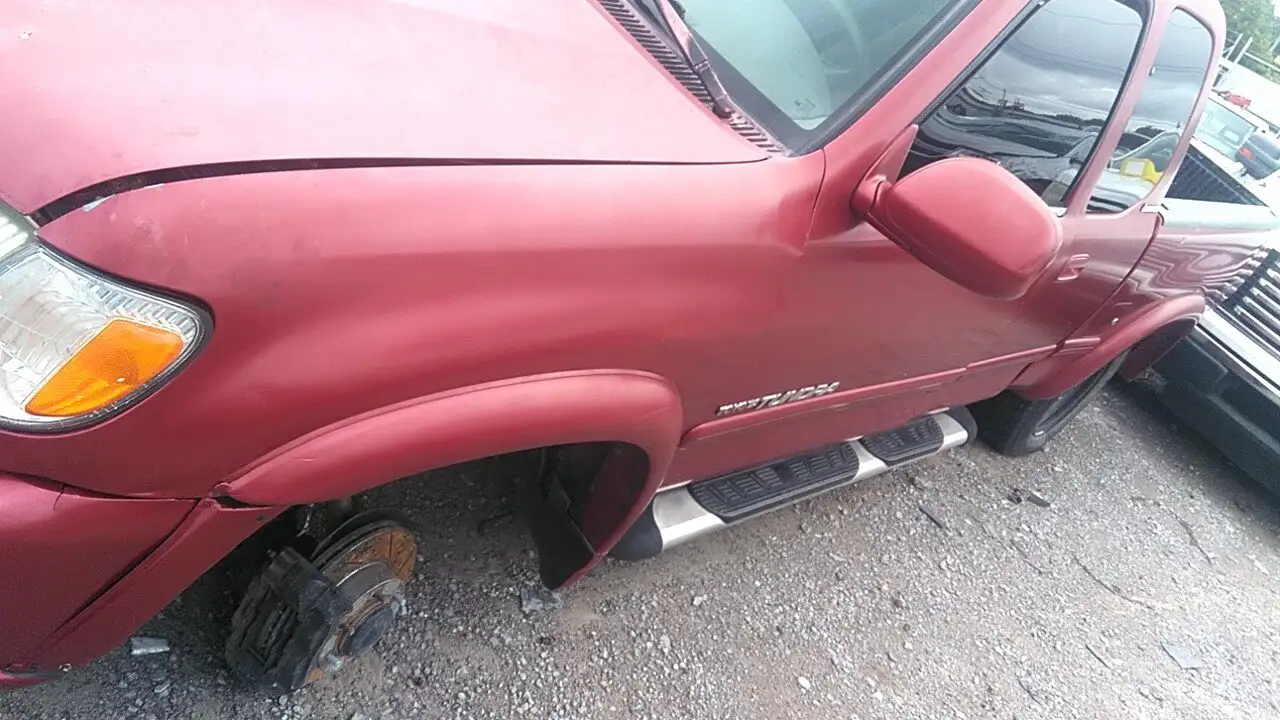Photo of 2000 Toyota Tundra