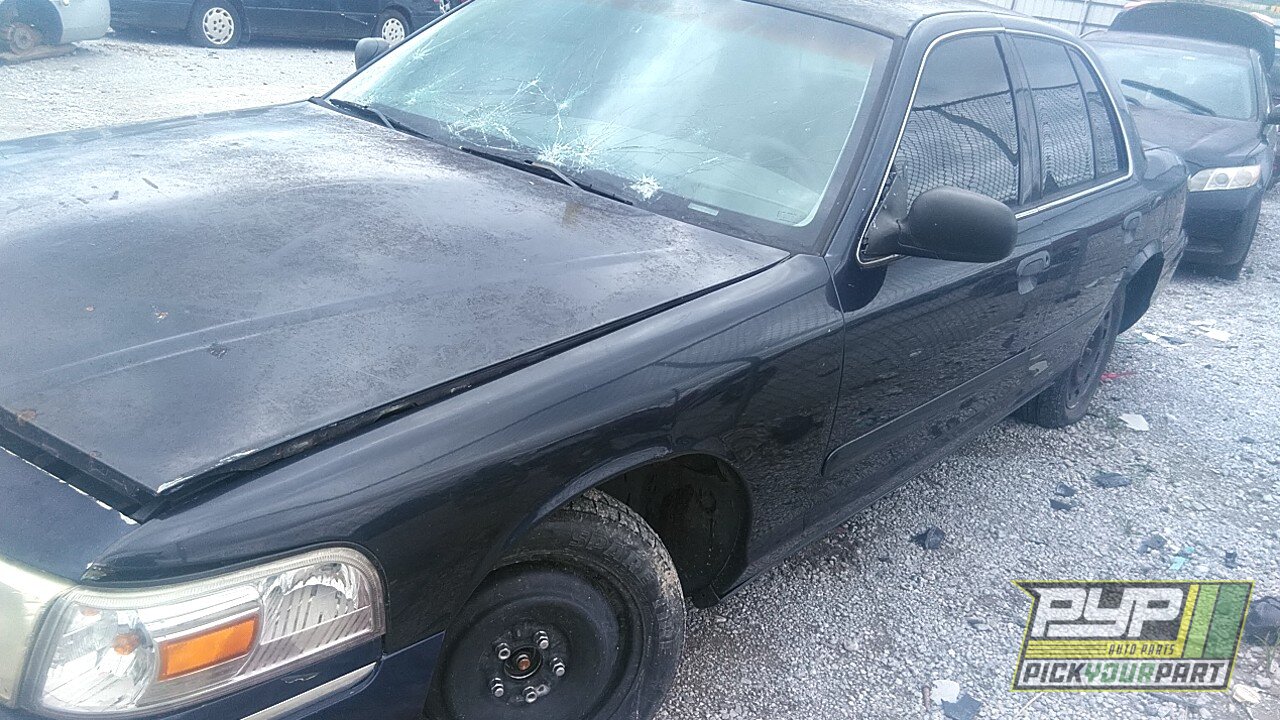 Photo of 2002 Ford Crown Victoria