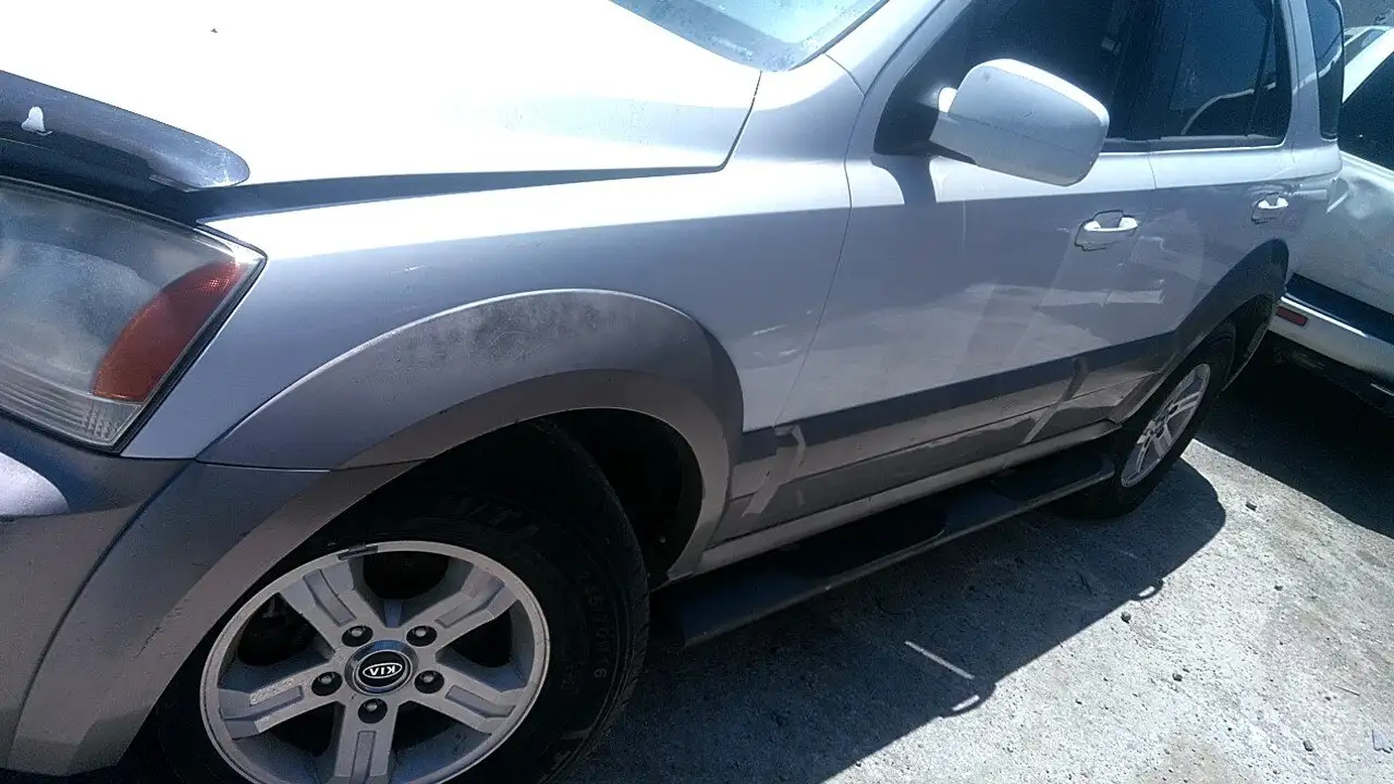 Photo of 2005 Kia Sorento
