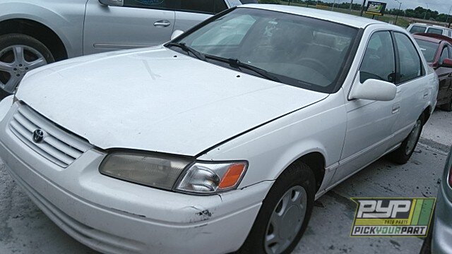 Photo of 1999 Toyota Camry
