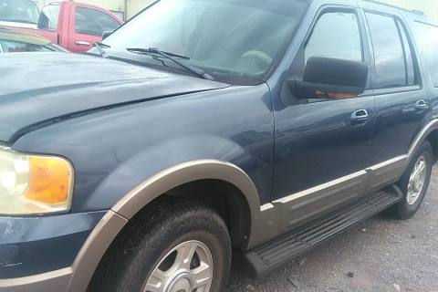 Photo of 2003 Ford Expedition