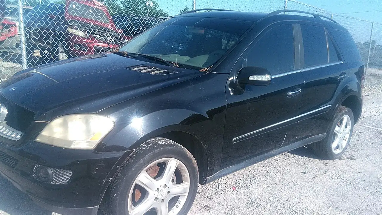 Photo of 2008 Mercedes-Benz Ml350