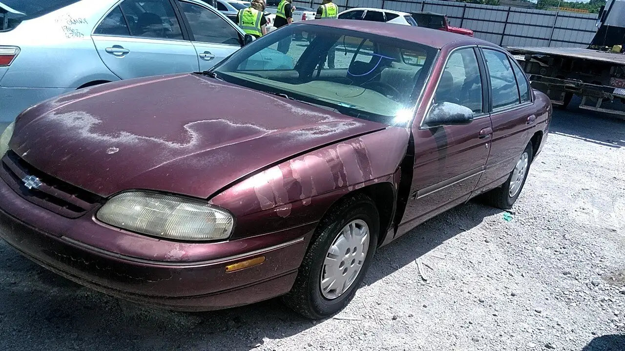 Photo of 2000 Chevrolet Lumina