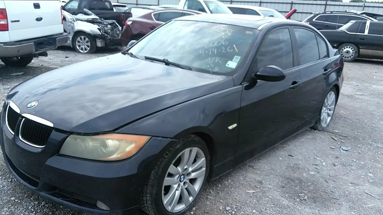 Photo of 2006 Bmw 325I