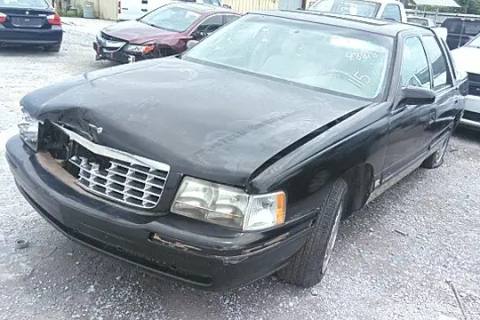 Photo of 1999 Cadillac Deville