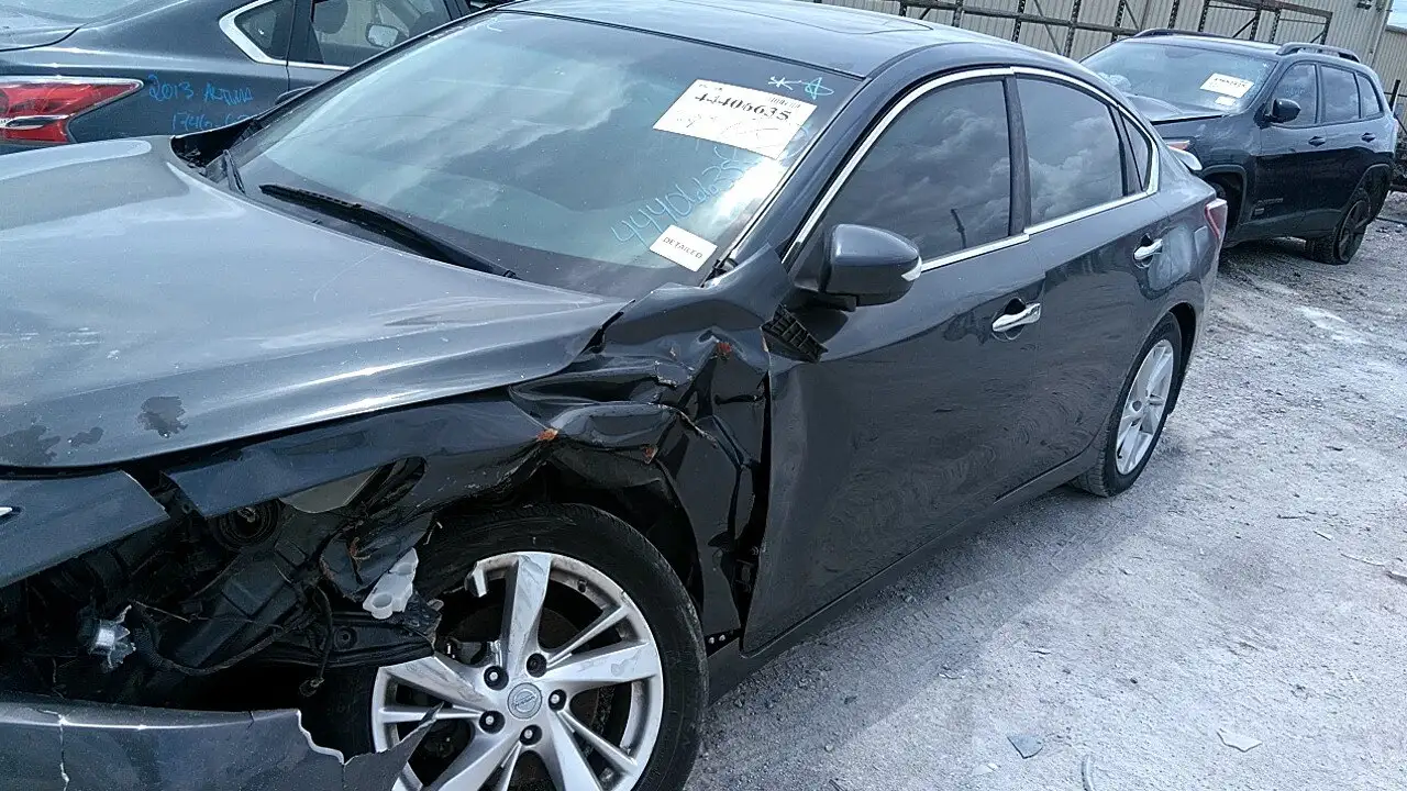 Photo of 2013 Nissan Altima