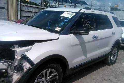 Photo of 2011 Ford Explorer
