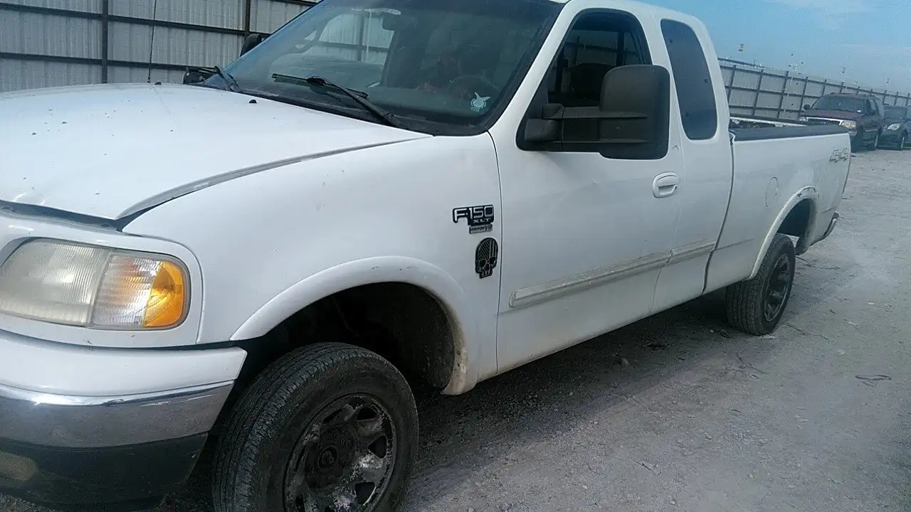 Photo of 2001 Ford F-150