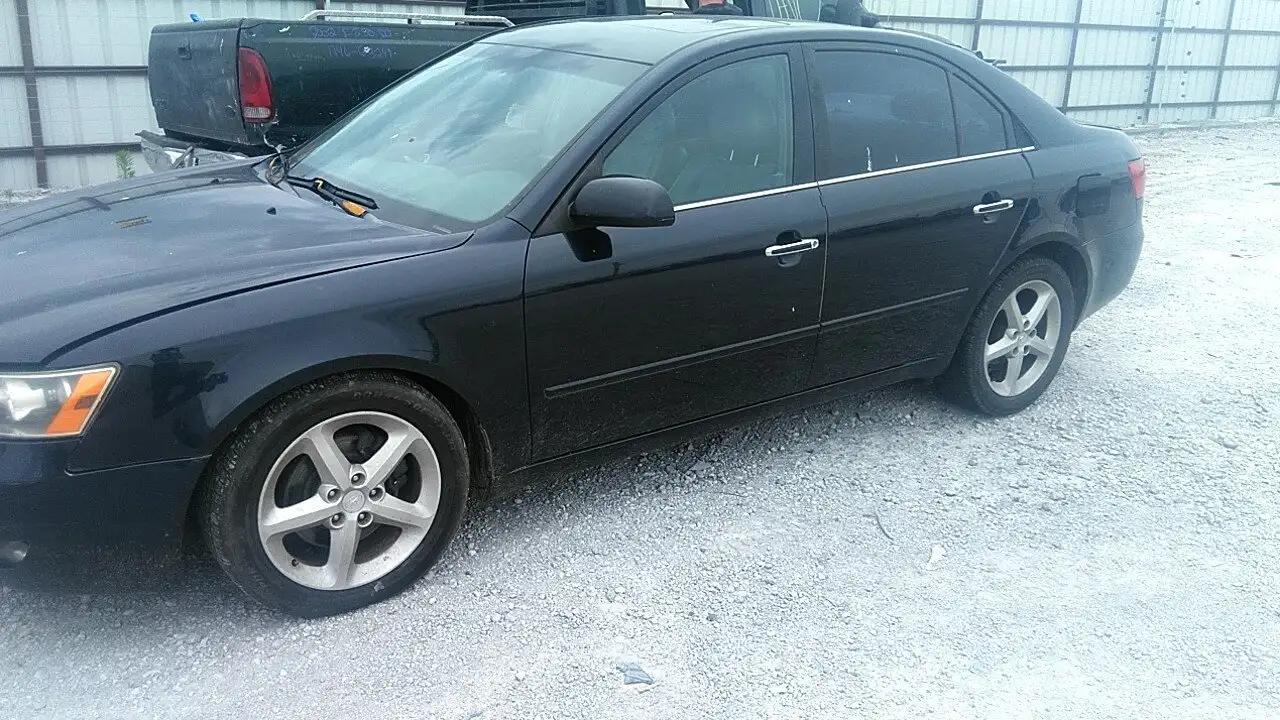 Photo of 2006 Hyundai Sonata