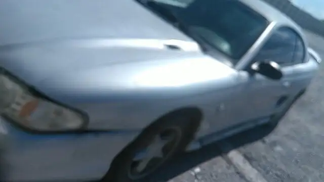 Photo of 1998 Ford Mustang