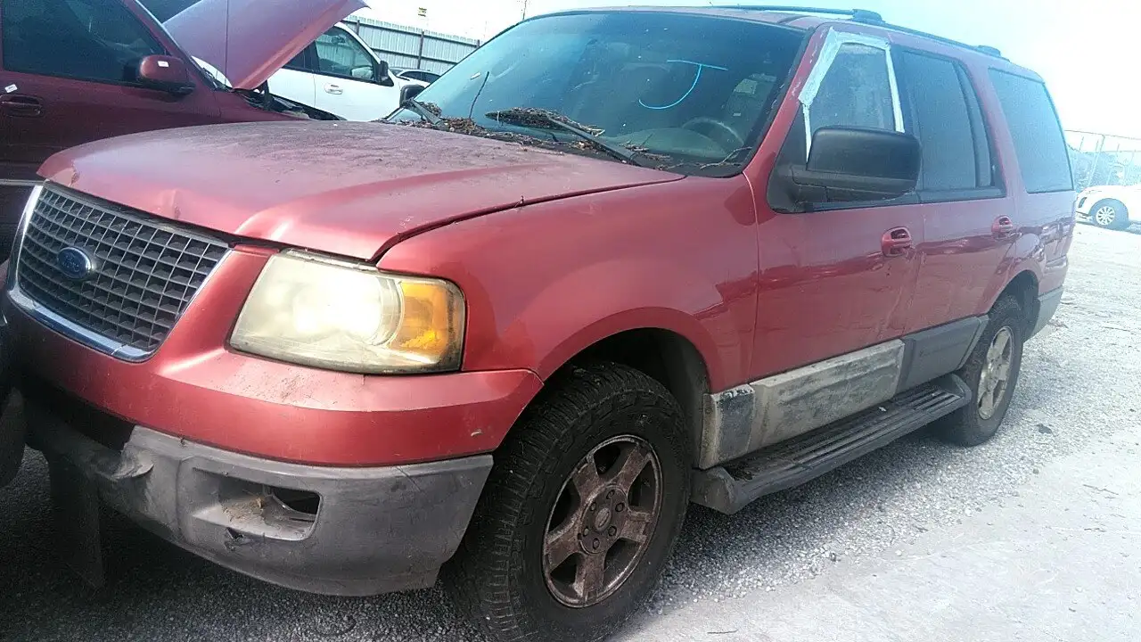 Photo of 2003 Ford Expedition