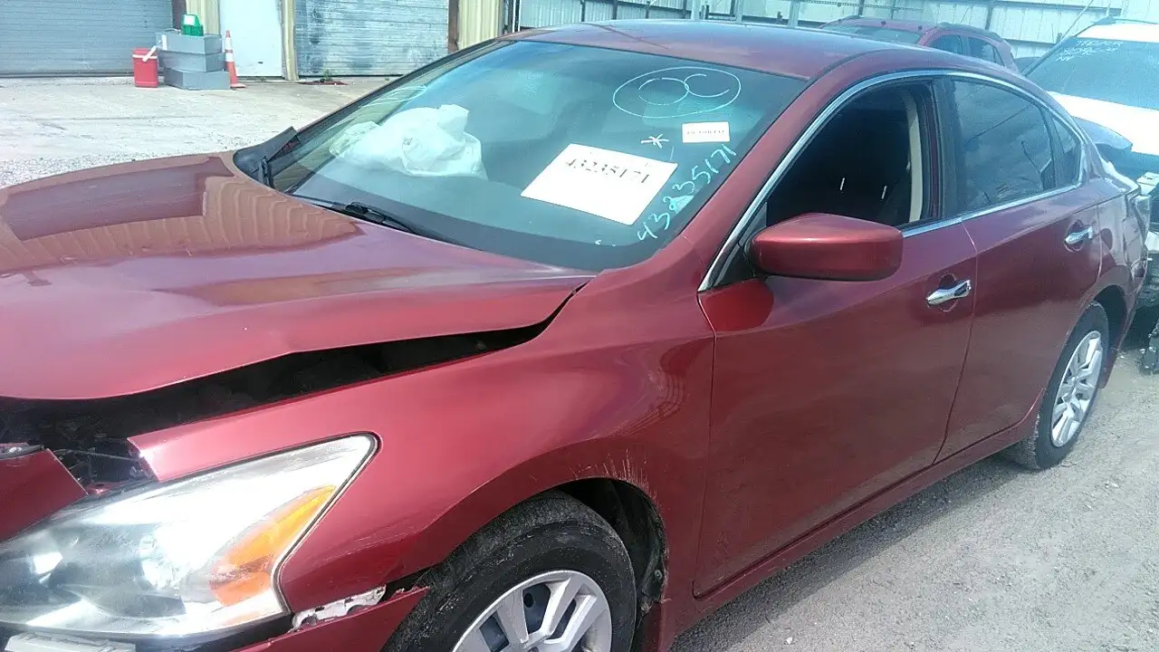 Photo of 2015 Nissan Altima