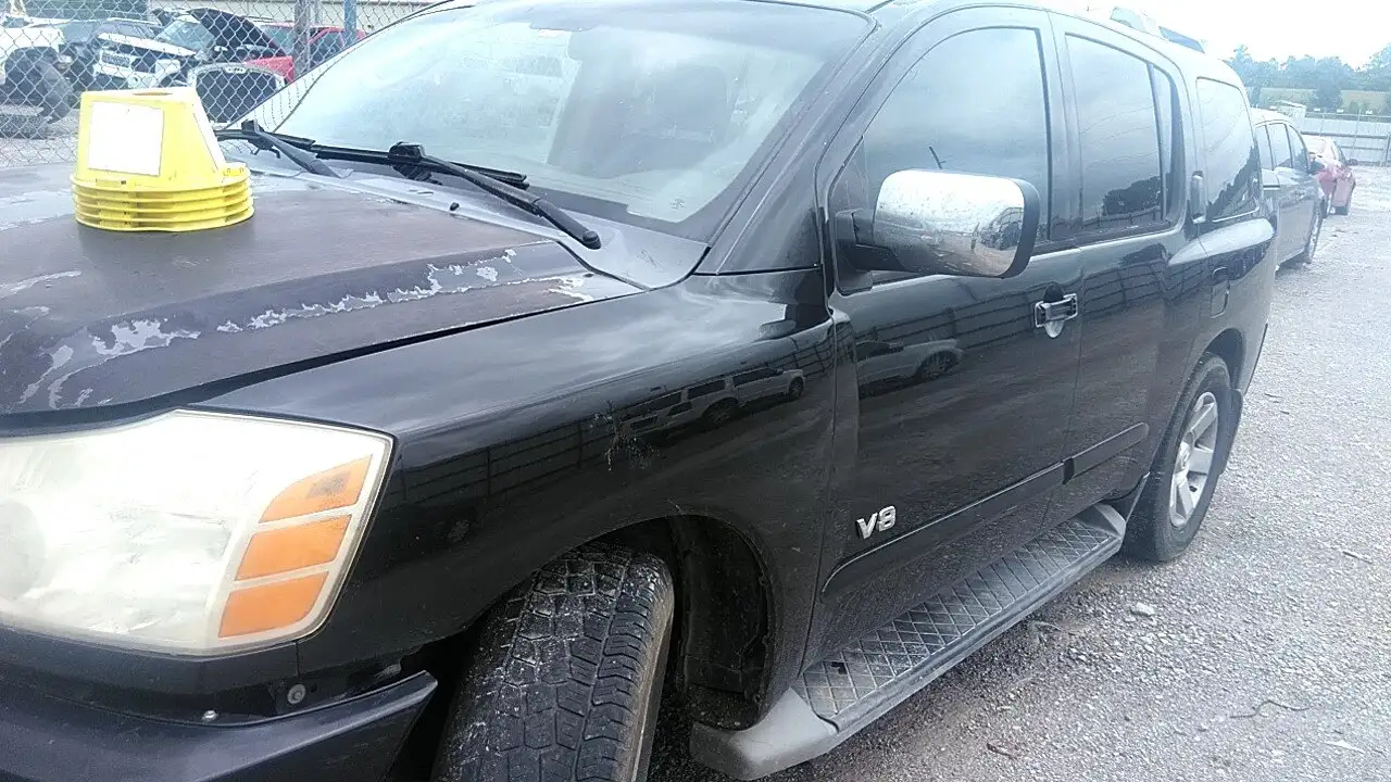 Photo of 2006 Nissan Armada