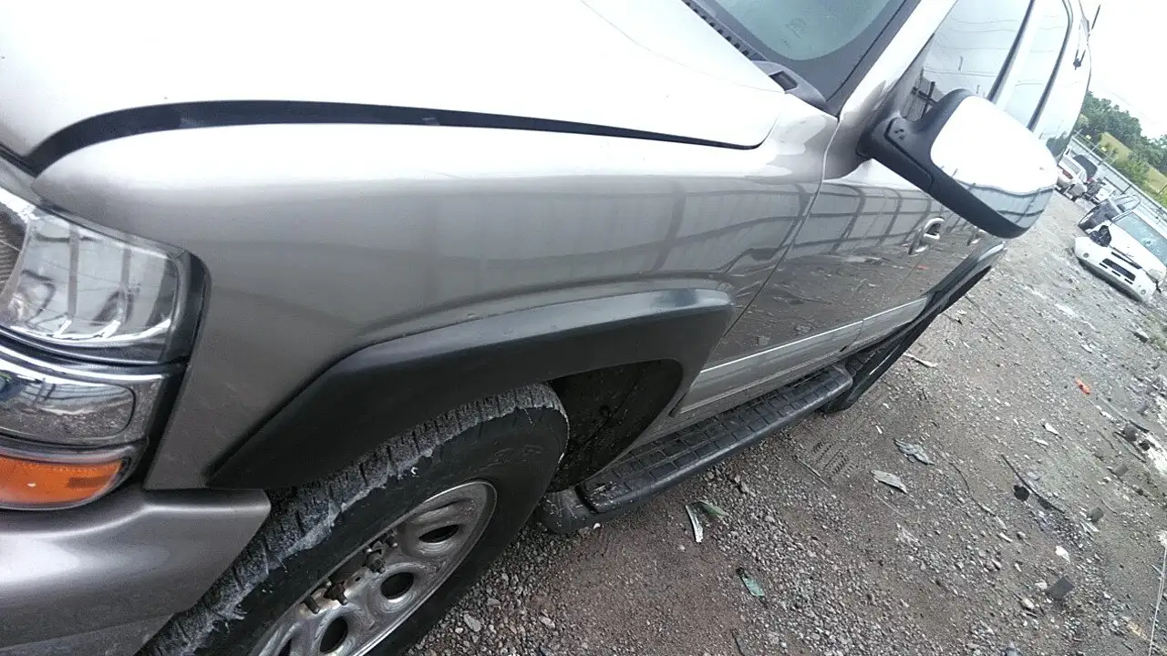 Photo of 2001 Chevrolet Suburban 1500