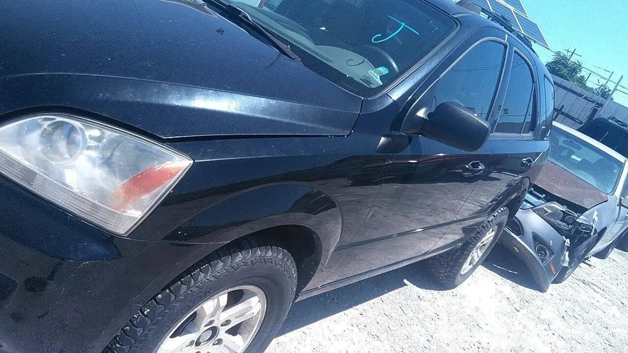 Photo of 2005 Kia Sorento