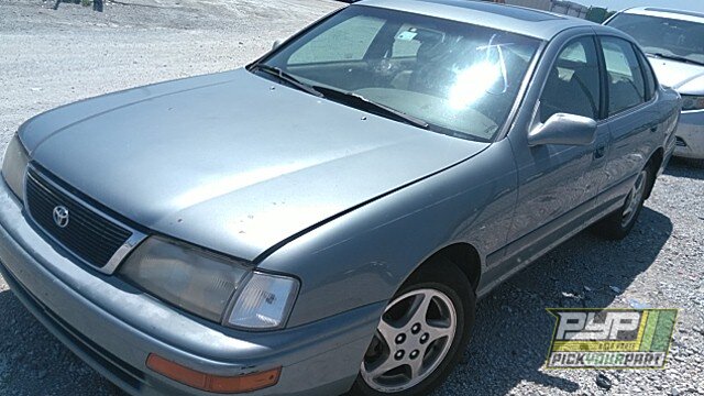 Photo of 1997 Toyota Avalon