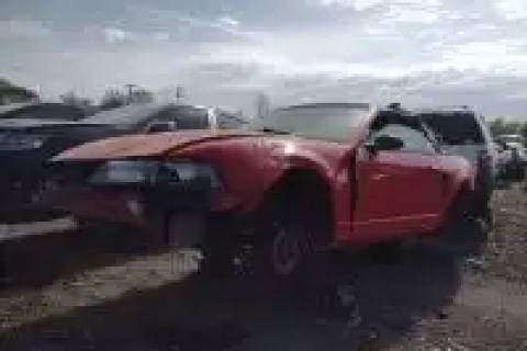 Photo of 2001 Ford Mustang