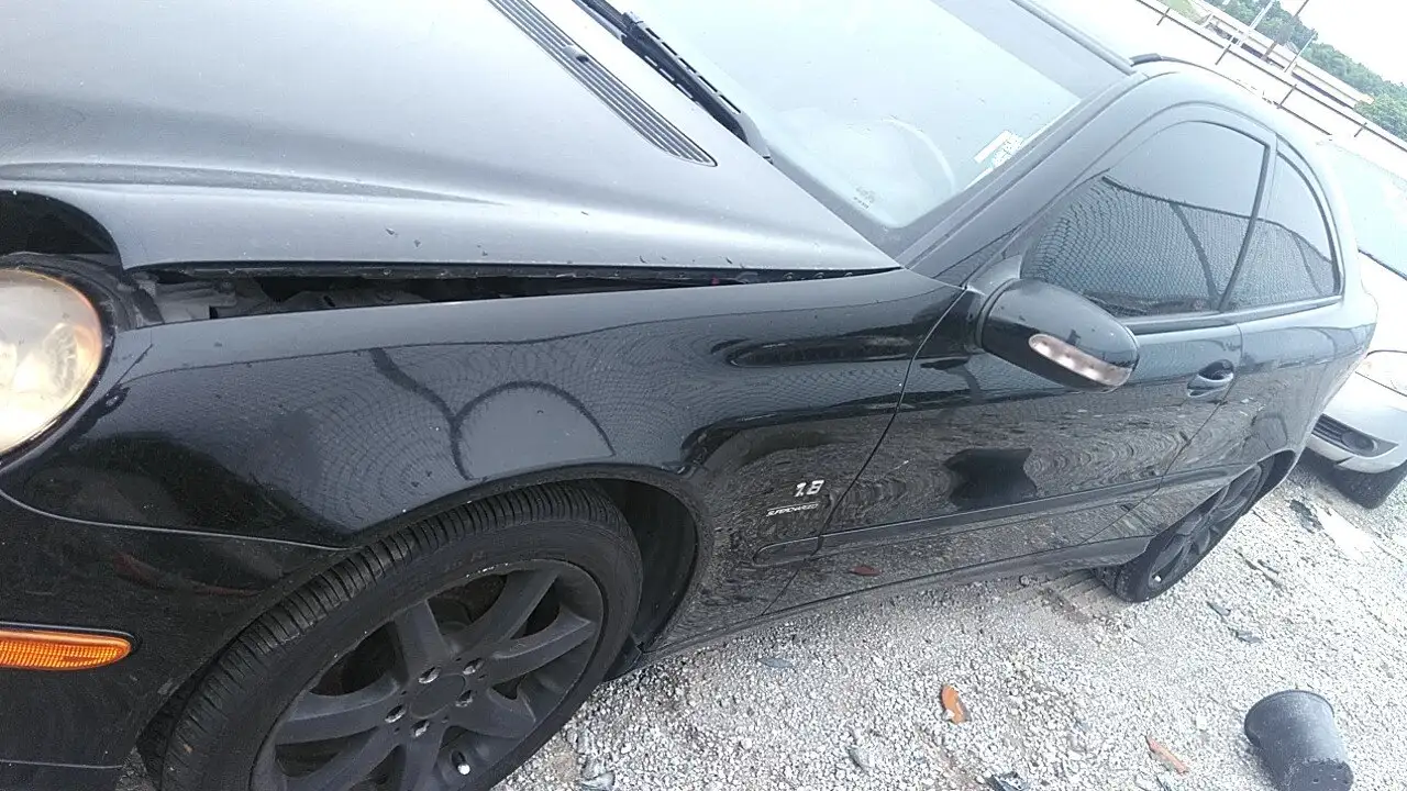 Photo of 2004 Mercedes-Benz C230