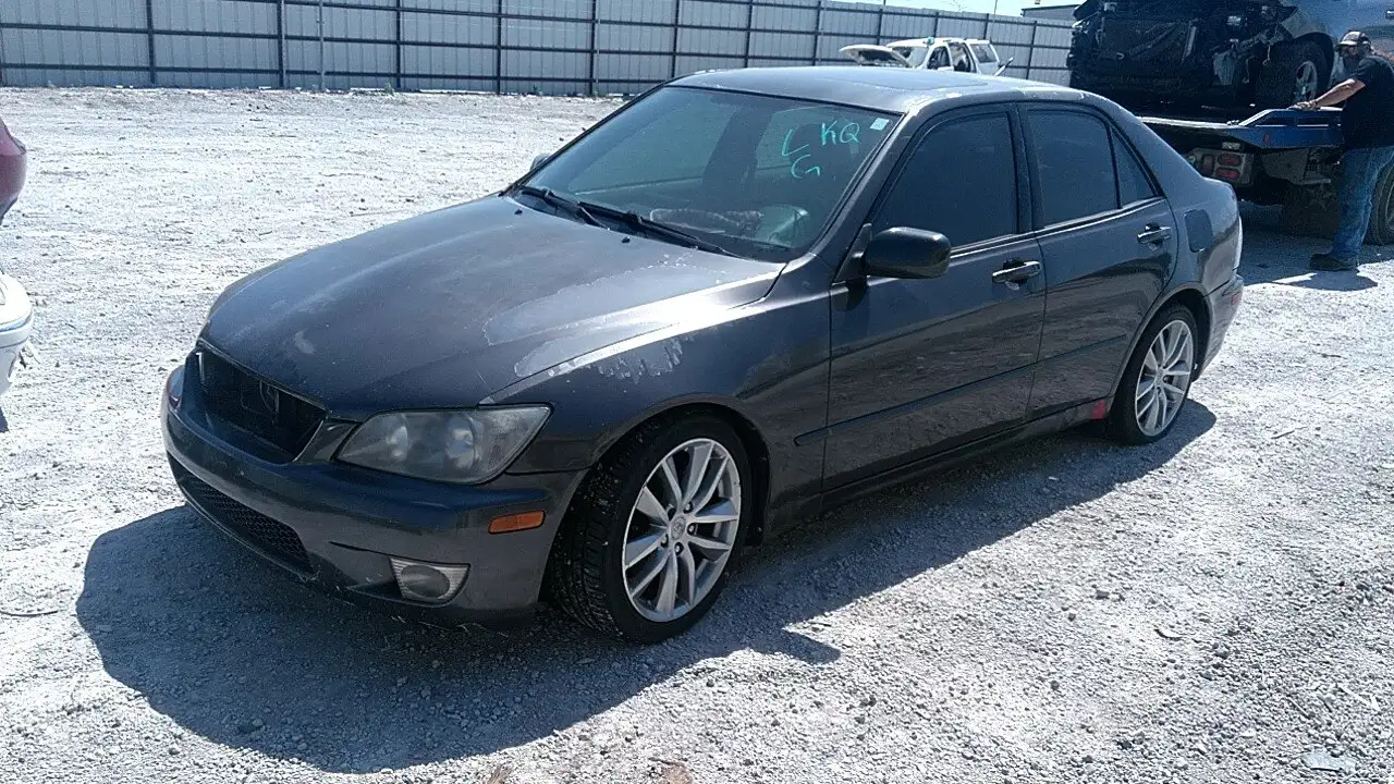 Photo of 2004 Lexus Is300