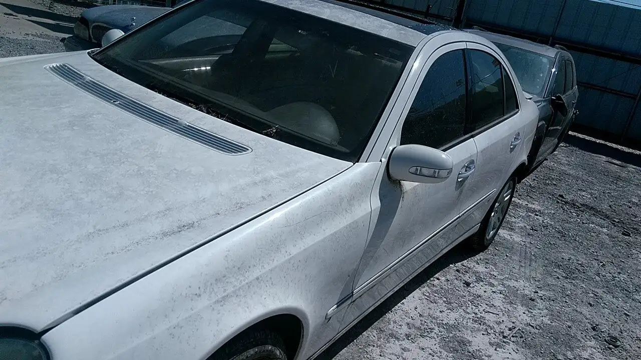 Photo of 2004 Mercedes-Benz E320