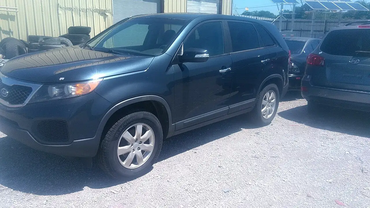 Photo of 2011 Kia Sorento