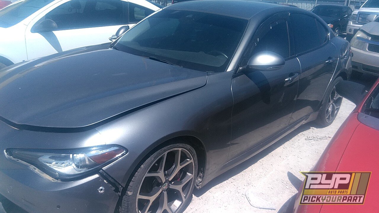 Photo of 2018 Alfa Romeo Giulia