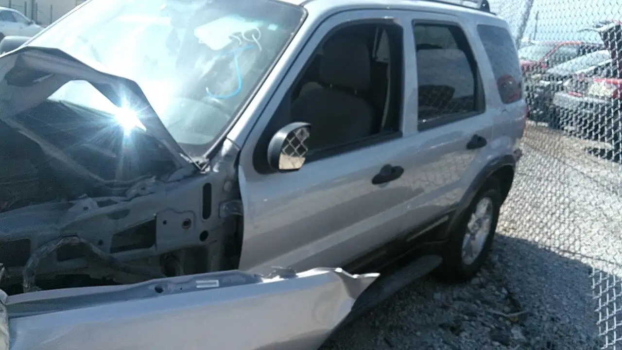 Photo of 2006 Ford Escape