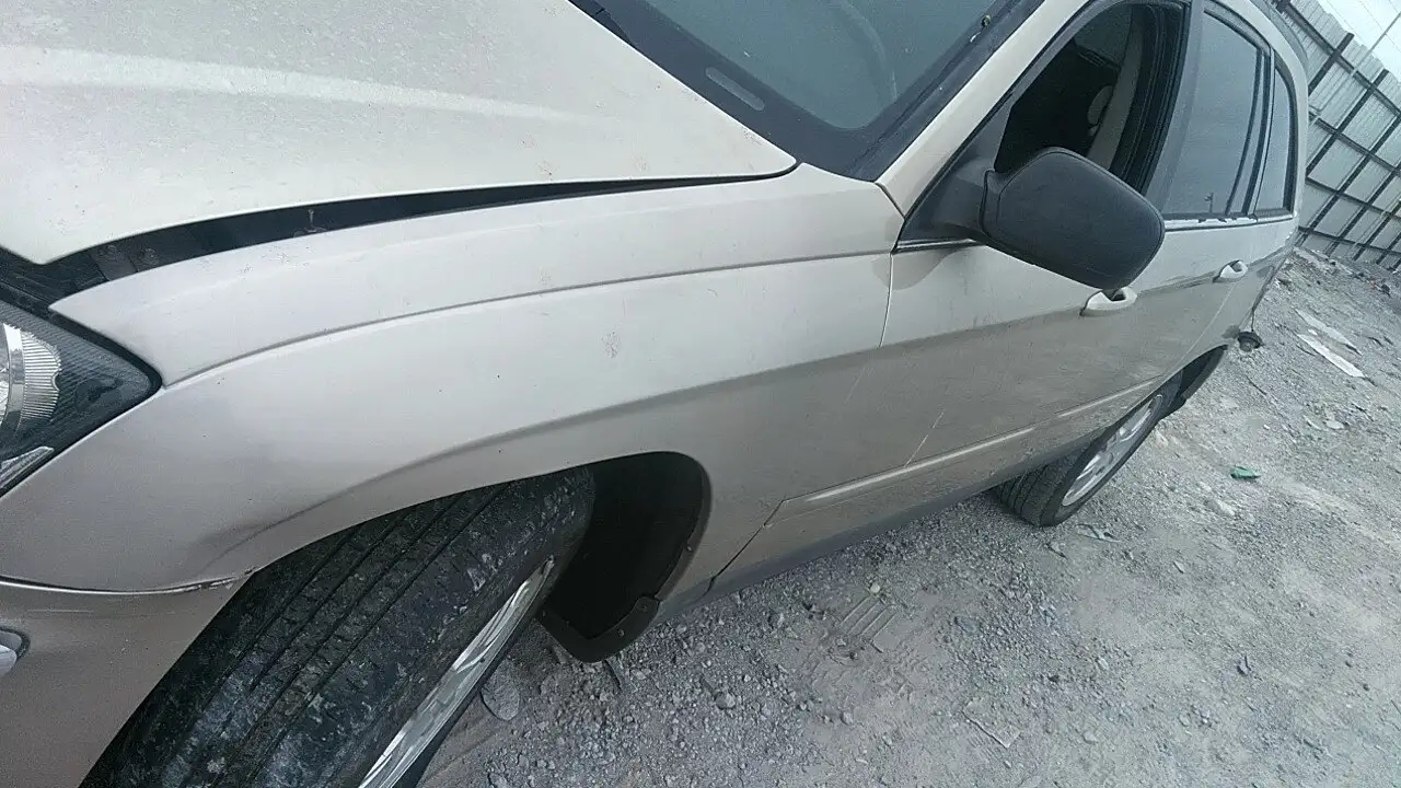 Photo of 2006 Chrysler Pacifica