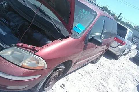 Photo of 1999 Ford Windstar