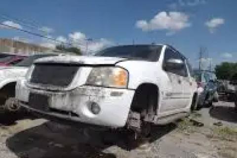 Photo of 2004 Gmc Envoy