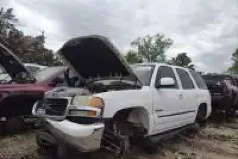 Photo of 2004 Gmc Yukon
