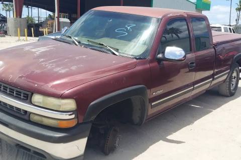 Photo of 1999 Chevrolet Silverado 2500