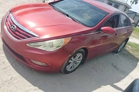 Photo of 2013 Hyundai Sonata
