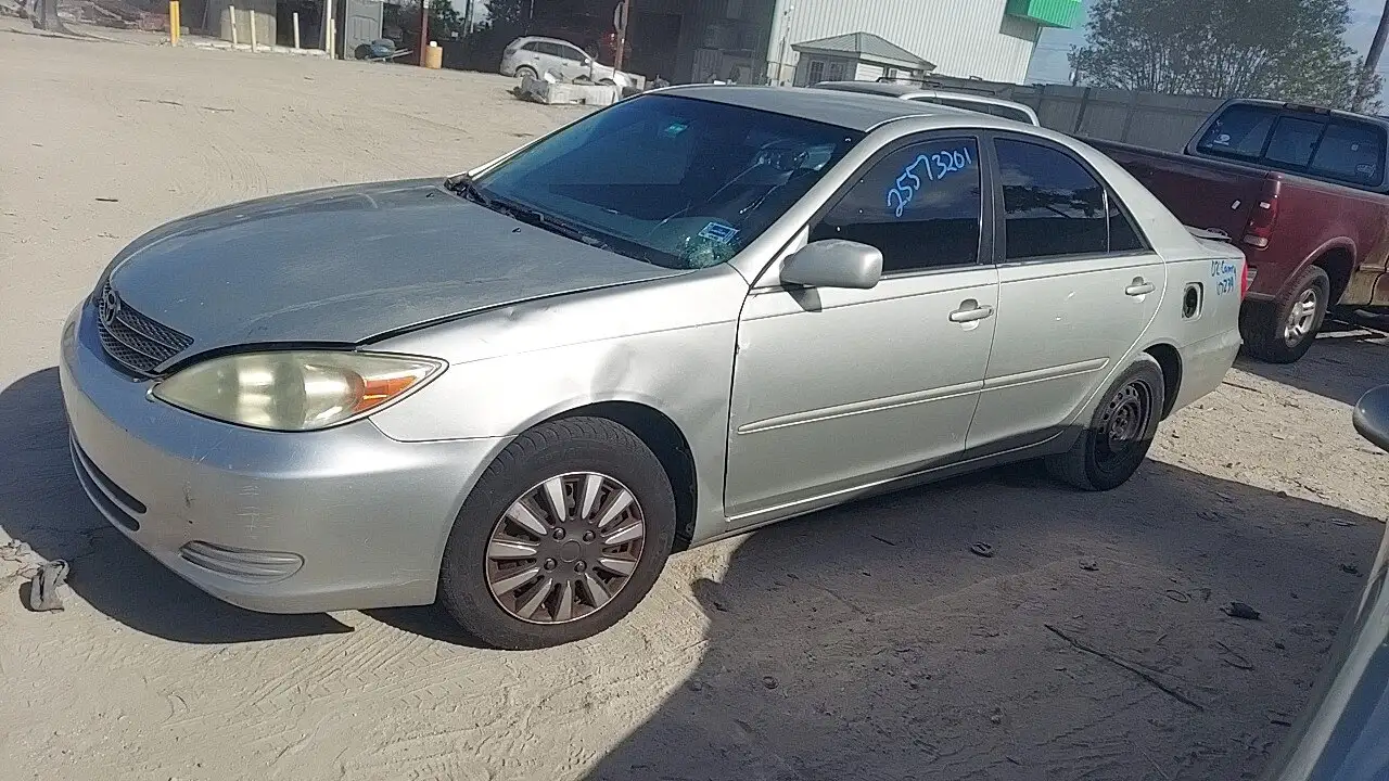 Photo of 2002 Toyota Camry