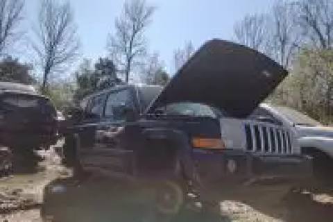 Photo of 2008 Jeep Commander