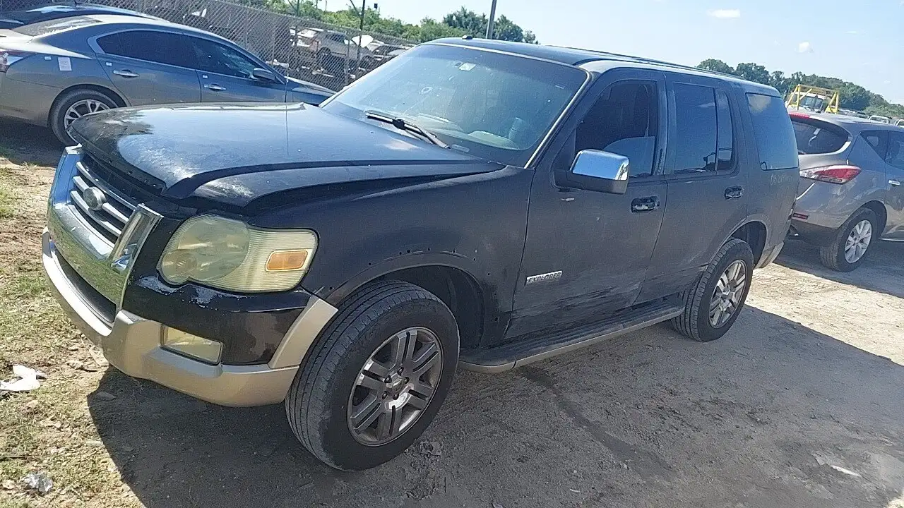 Photo of 2008 Ford Explorer