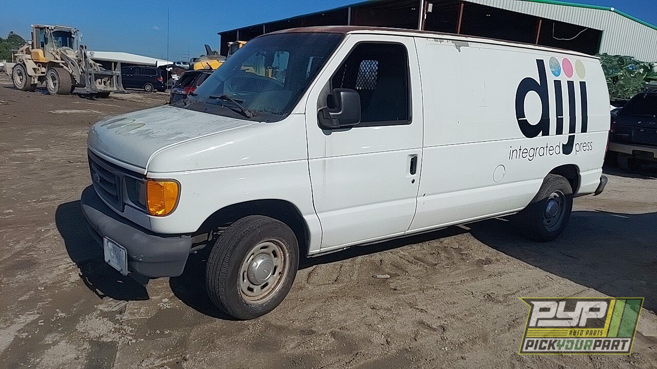 Photo of 2004 Ford E-150