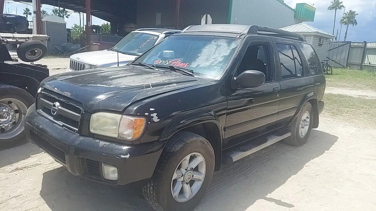 Photo of 2003 Nissan Pathfinder