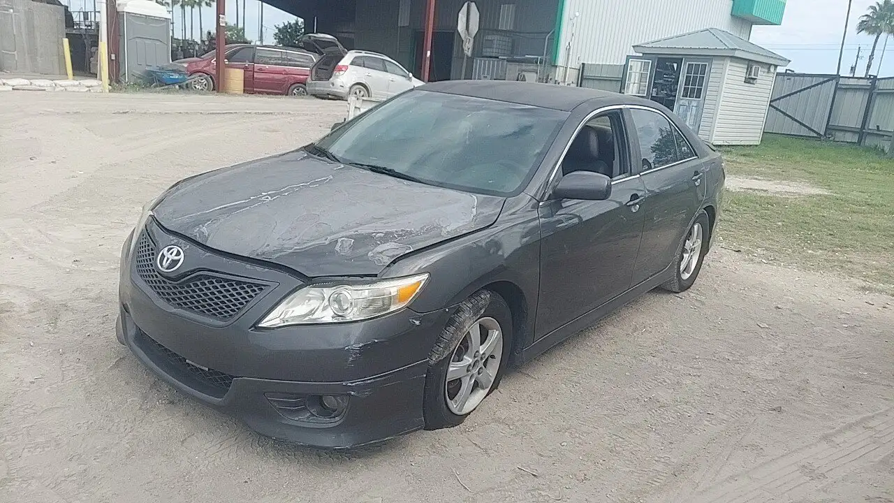 Photo of 2011 Toyota Camry