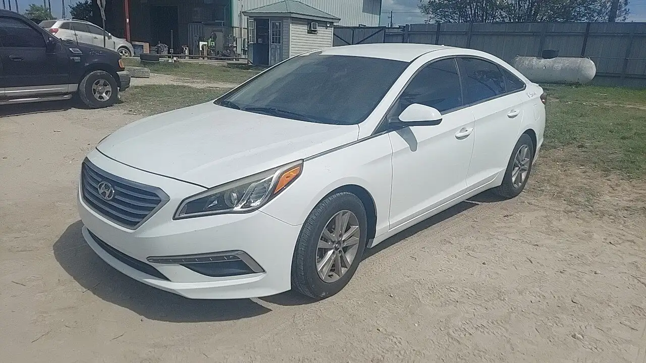 Photo of 2016 Hyundai Sonata