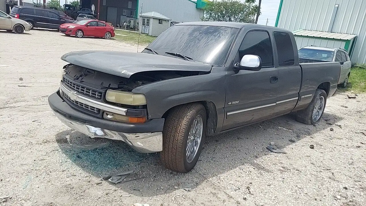 Photo of 2000 Chevrolet Silverado 1500