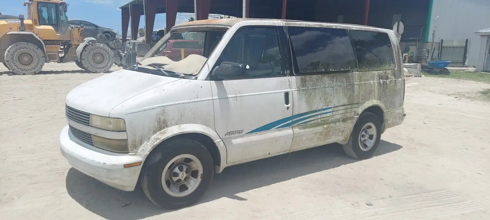 Photo of 1998 Chevrolet Astro