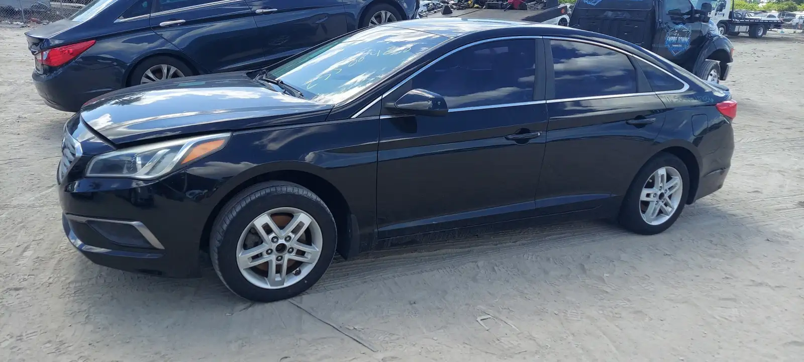 Photo of 2016 Hyundai Sonata