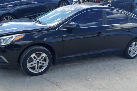 Photo of 2016 Hyundai Sonata